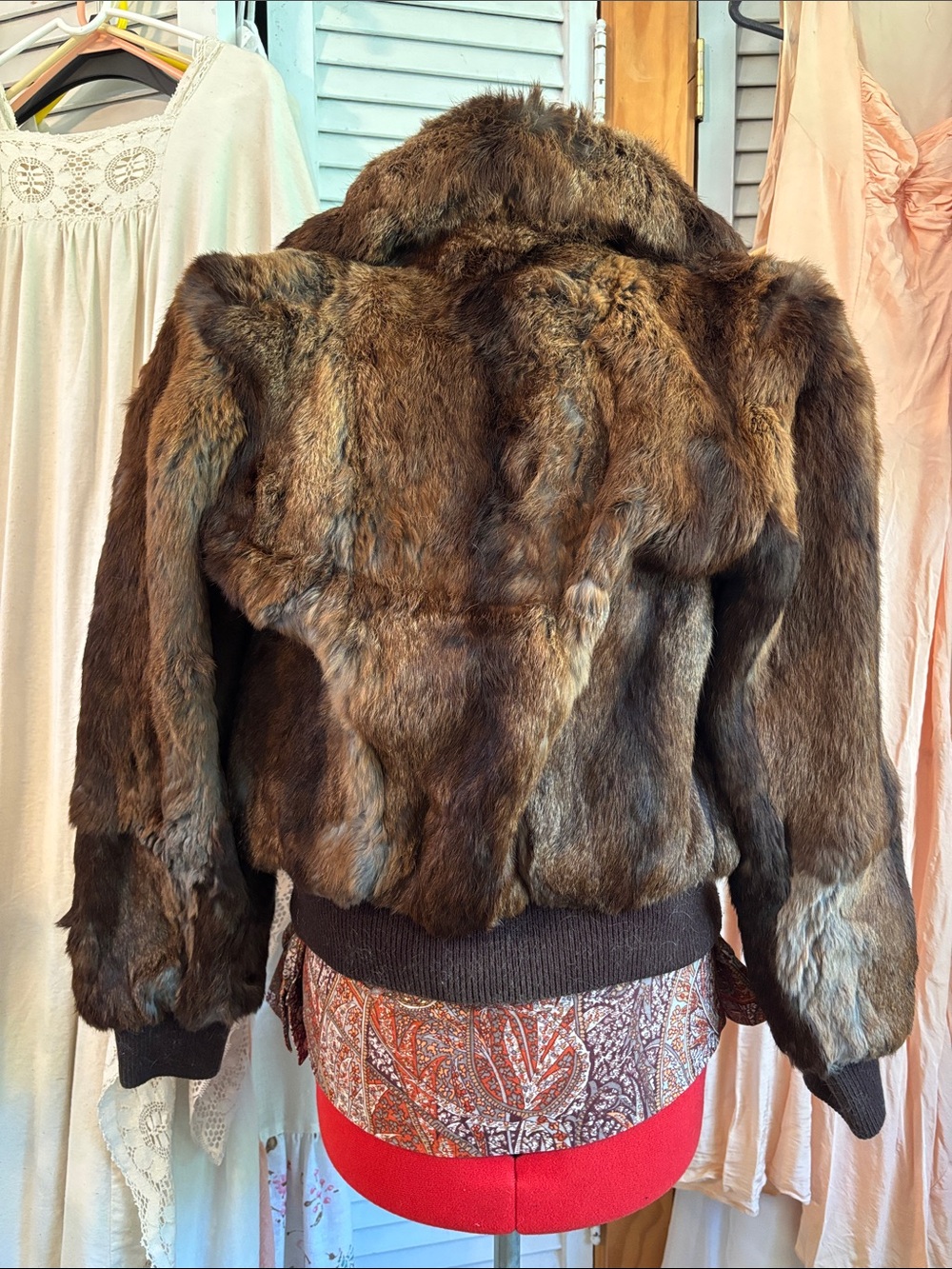 Vintage genuine 100% Rabbit Fur Coat chocolate brown Hong Kong 70s bomber jacket - Picture 3 of 7